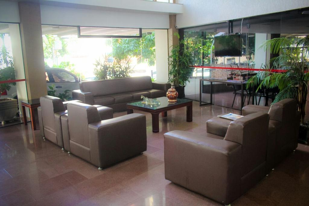 Flat Oeste La Residence Goiânia Dış mekan fotoğraf